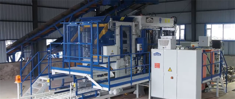 आफ्रिकेत एक पूर्ण स्वयंचलित मल्टी-लेयर काँक्रीट इंटरलॉकिंग वीट उत्पादन प्रकल्प सुरू करण्यात आला आहे.